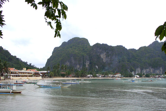 Bucht bei El Nido