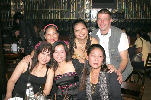 Beim Song-Contest im Berliner R.C.A.