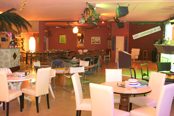 grosser Saal der Green Mango Bar 2008