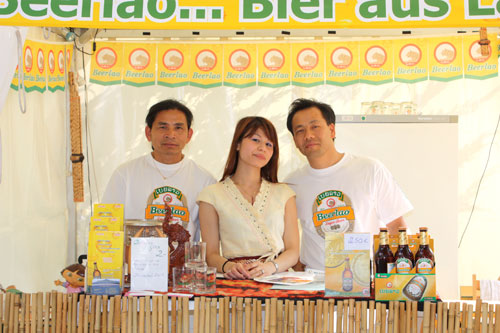 Der Stand von Beer-Lao auf der Berliner Biermeile 2009.