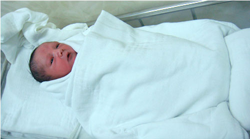 Ganz der Papa - Klein Miro von Micha Weber