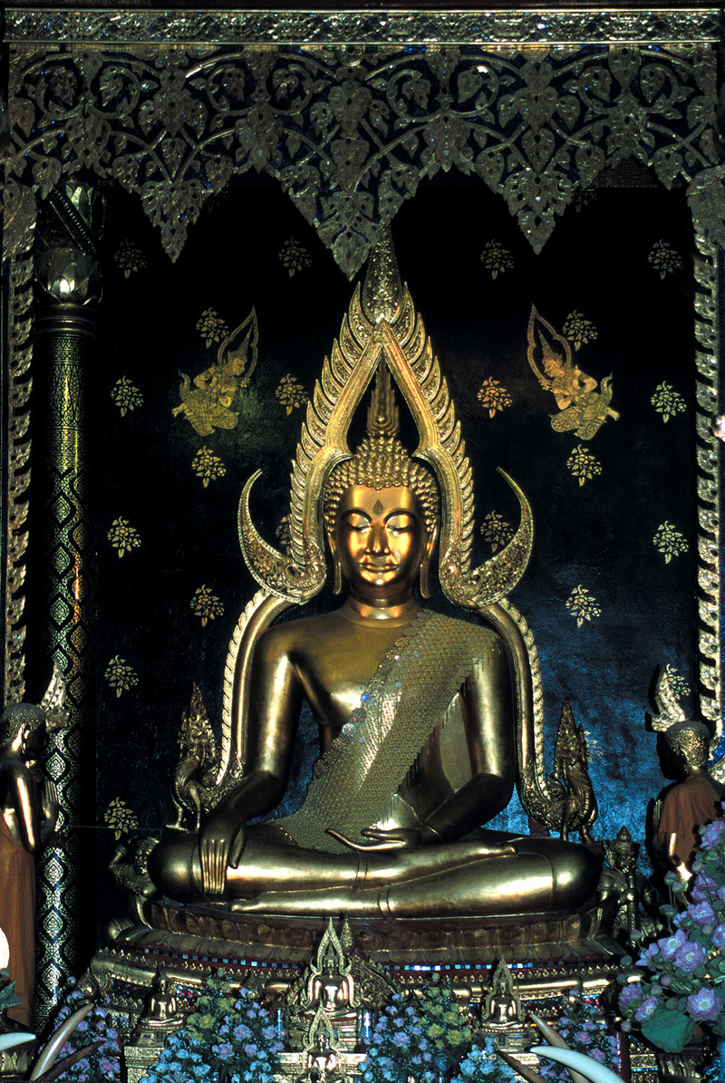 Buddha im PhraPhuttachinnarat, Foto: Sangchom/Schoeneberg
