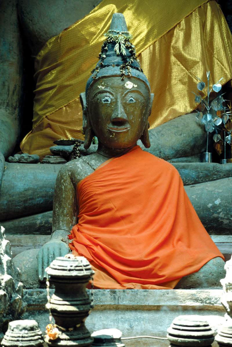 Buddha im Wat Phu Champasak, Foto: Sangchom/Schoeneberg